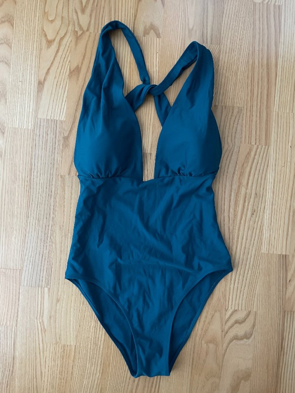 Summersalt Plunge Twist-Back One Piece Teal - Size 8